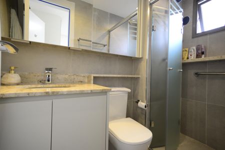 Apartamento à venda com 72m², 2 quartos e 1 vagaBanheiro da Suíte 1