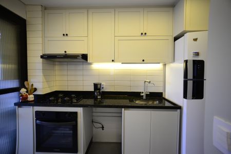 Apartamento à venda com 72m², 2 quartos e 1 vagaCozinha