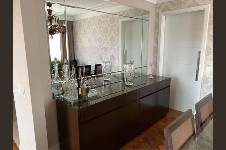 Apartamento à venda com 179m², 3 quartos e 3 vagas
