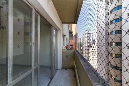 Apartamento à venda com 97m², 3 quartos e 1 vaga