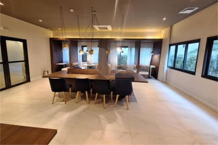 Apartamento à venda com 2 quartos, 39m² em Moema, São Paulo