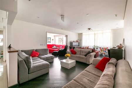 Apartamento à venda com 4 quartos, 228m² em Higienópolis, São Paulo