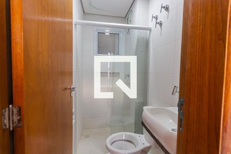 Banheiro Social de apartamento para alugar com 1 quarto, 14m² em Vila São Pedro, Santo André