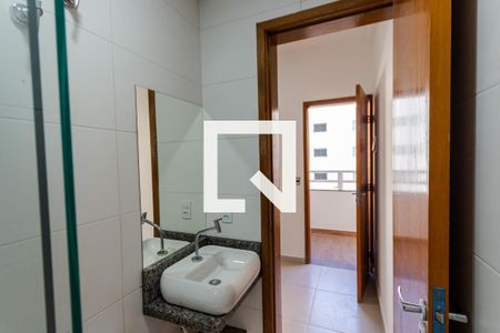 Banheiro Social de apartamento para alugar com 1 quarto, 14m² em Vila São Pedro, Santo André