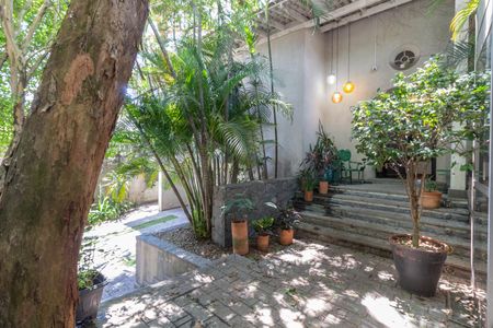 Casa à venda com 318m², 3 quartos e 4 vagasEntrada