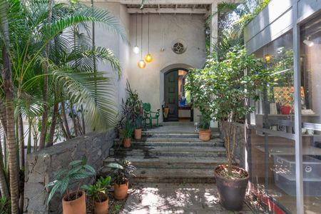 Casa à venda com 318m², 3 quartos e 4 vagasEntrada