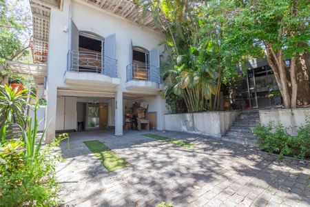 Casa à venda com 318m², 3 quartos e 4 vagasGaragem