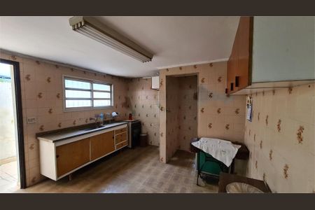 Casa à venda com 2 quartos, 136m² em Lapa, São Paulo