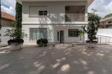 Casa à venda com 435m², 4 quartos e 5 vagas