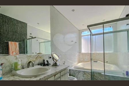 Casa à venda com 3 quartos, 400m² em Parque da Mooca, São Paulo