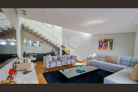 Casa à venda com 3 quartos, 400m² em Parque da Mooca, São Paulo