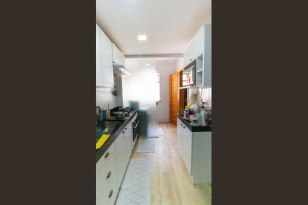 Apartamento à venda com 230m², 3 quartos e 2 vagas Apartamento à venda com 230m², 3 quartos e 2 vagasCozinha