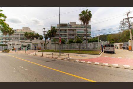 Apartamento à venda com 230m², 3 quartos e 2 vagas Apartamento à venda com 230m², 3 quartos e 2 vagasFachada