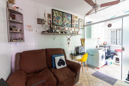 Sala 2 de casa à venda com 4 quartos, 200m² em Jardim das Flores, Osasco