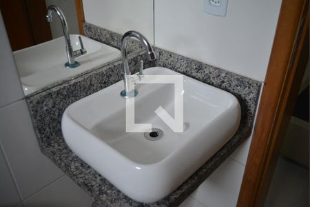 Banheiro de apartamento para alugar com 1 quarto, 13m² em Vila Sao Pedro, Santo André