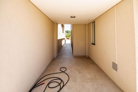 Casa à venda com 200m², 3 quartos e 2 vagasGaragem