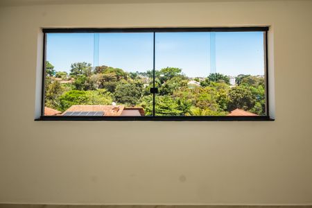 Casa à venda com 200m², 3 quartos e 2 vagasSuíte