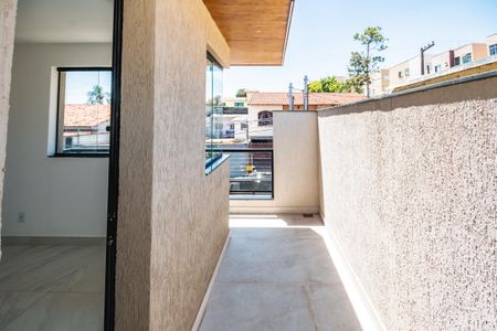 Casa à venda com 200m², 3 quartos e 2 vagasVaranda do Quarto 2