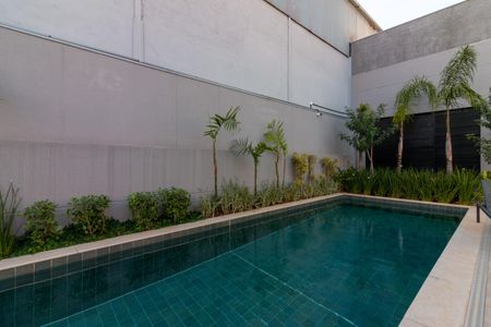 Apartamento à venda com 40m², 2 quartos e sem vaga Apartamento à venda com 40m², 2 quartos e sem vagaÁrea comum - Piscina