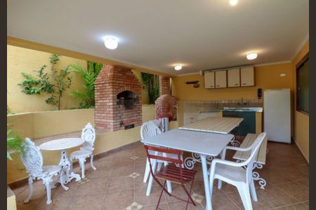 Casa de condomínio à venda com 374m², 3 quartos e 4 vagas Casa de condomínio à venda com 374m², 3 quartos e 4 vagasFoto 19