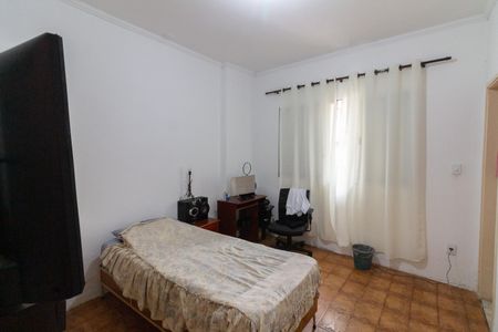 Quarto 2 de casa à venda com 2 quartos, 380m² em Vila Indiana, São Paulo