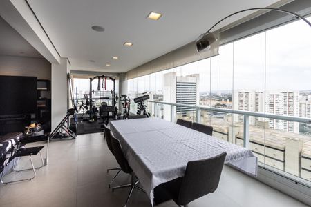 Apartamento à venda com 187m², 3 quartos e 3 vagasVaranda