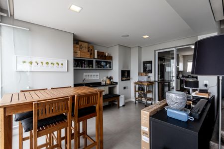 Apartamento à venda com 187m², 3 quartos e 3 vagasVaranda