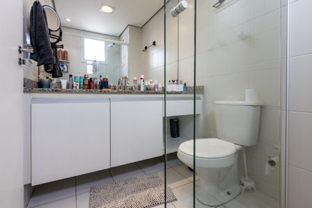 Apartamento à venda com 187m², 3 quartos e 3 vagasQuarto 3 - Banheiro da Suite