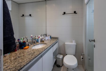 Apartamento à venda com 187m², 3 quartos e 3 vagasQuarto 3 - Banheiro da Suite