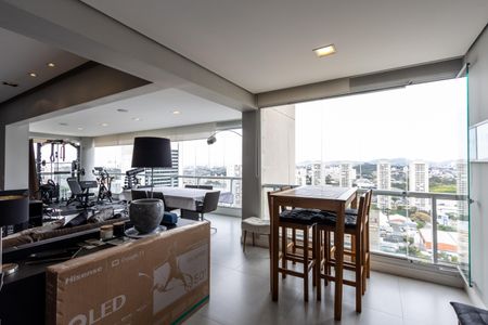 Apartamento à venda com 187m², 3 quartos e 3 vagasVaranda