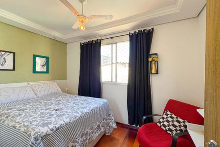 Apartamento à venda com 70m², 3 quartos e 1 vaga Apartamento à venda com 70m², 3 quartos e 1 vagaQuarto