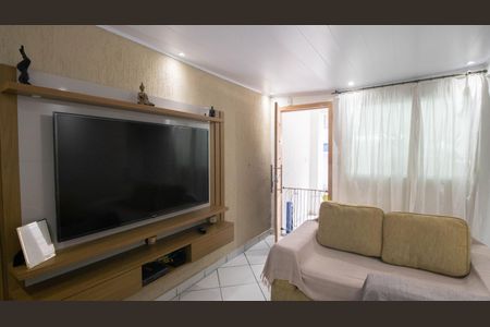 Casa à venda com 75m², 2 quartos e sem vagaSala