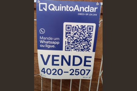 Casa à venda com 75m², 2 quartos e sem vagaPlaquinha