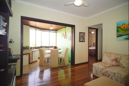 Sala de apartamento à venda com 2 quartos, 65m² em Jardim Floresta, Porto Alegre