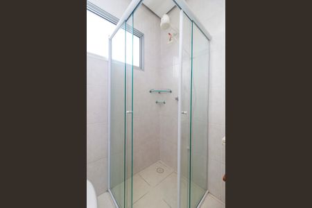 Casa à venda com 191m², 4 quartos e 4 vagas Casa à venda com 191m², 4 quartos e 4 vagasBanheiro 2