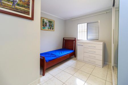 Casa à venda com 191m², 4 quartos e 4 vagas Casa à venda com 191m², 4 quartos e 4 vagasEdícula