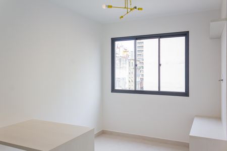 Sala/Cozinha de apartamento para alugar com 1 quarto, 25m² em Barra Funda, São Paulo