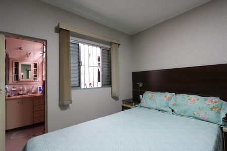 Casa para alugar com 250m², 4 quartos e 1 vagaSuíte