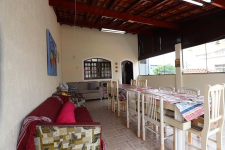 Casa para alugar com 250m², 4 quartos e 1 vagaEspaço Gourmet