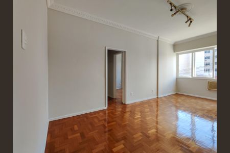 Sala de apartamento à venda com 2 quartos, 75m² em Tijuca, Rio de Janeiro
