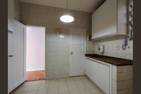 Apartamento à venda com 75m², 2 quartos e sem vaga Apartamento à venda com 75m², 2 quartos e sem vagaCozinha