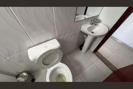 Apartamento à venda com 64m², 2 quartos e sem vagaBanheiro
