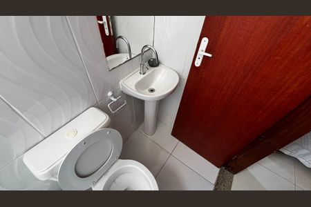 Apartamento à venda com 64m², 2 quartos e sem vagaBanheiro da Suíte