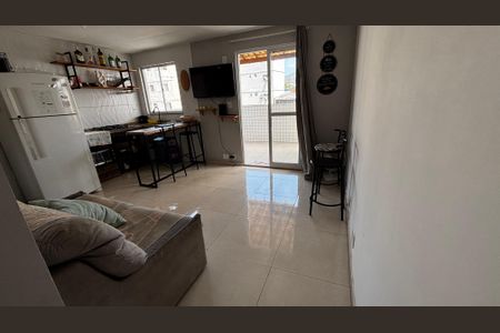 Sala de apartamento à venda com 2 quartos, 64m² em Recreio dos Bandeirantes, Rio de Janeiro