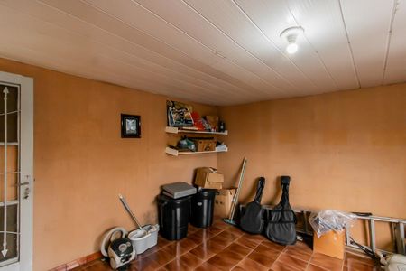 Casa à venda com 125m², 4 quartos e 2 vagas Casa à venda com 125m², 4 quartos e 2 vagasQuarto de Serviço