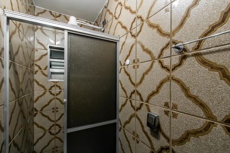 Casa à venda com 125m², 4 quartos e 2 vagas Casa à venda com 125m², 4 quartos e 2 vagasBanheiro da Suíte 2
