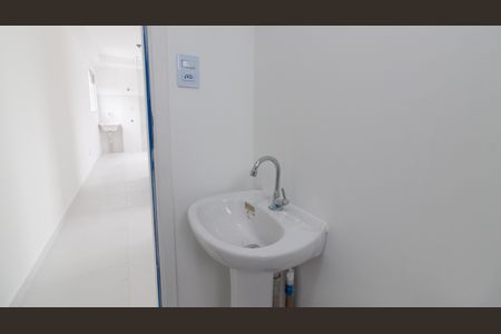 Apartamento à venda com 37m², 2 quartos e sem vaga Apartamento à venda com 37m², 2 quartos e sem vagaBanheiro