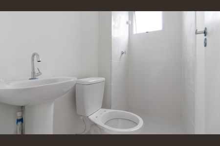 Casa à venda com 37m², 2 quartos e sem vaga Casa à venda com 37m², 2 quartos e sem vagaBanheiro Social