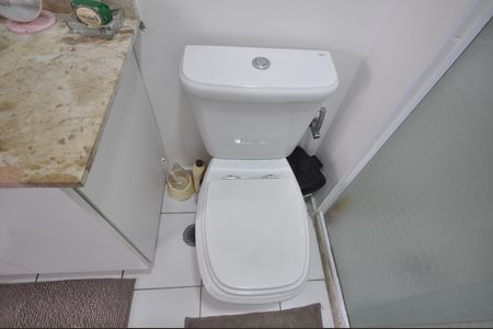 Apartamento à venda com 68m², 2 quartos e 1 vagaBanheiro Social