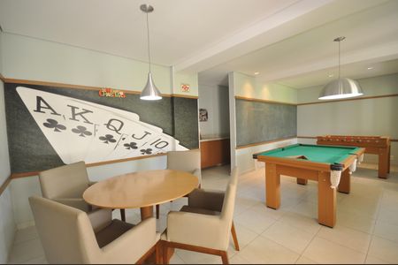 Apartamento à venda com 68m², 2 quartos e 1 vagaÁrea comum